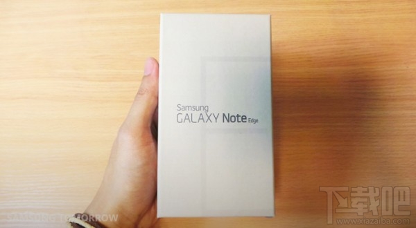 三星首款弧形屏幕Galaxy  Note  Edge开箱