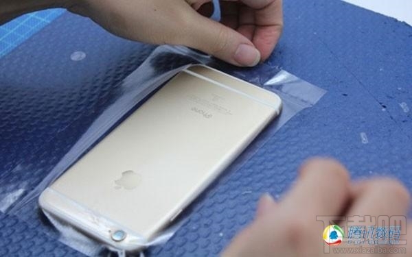 问题来了 iPhone  6到底咋贴膜？